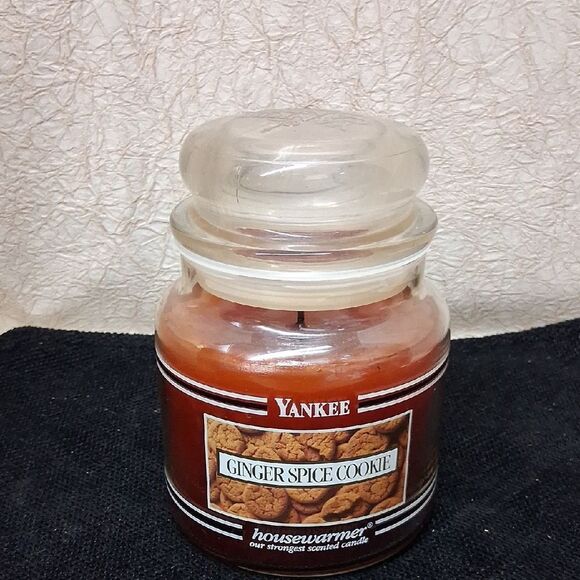 Yankee Candle, Ginger Spice Cookie, 14.5 Oz. - Picture 1 of 8
